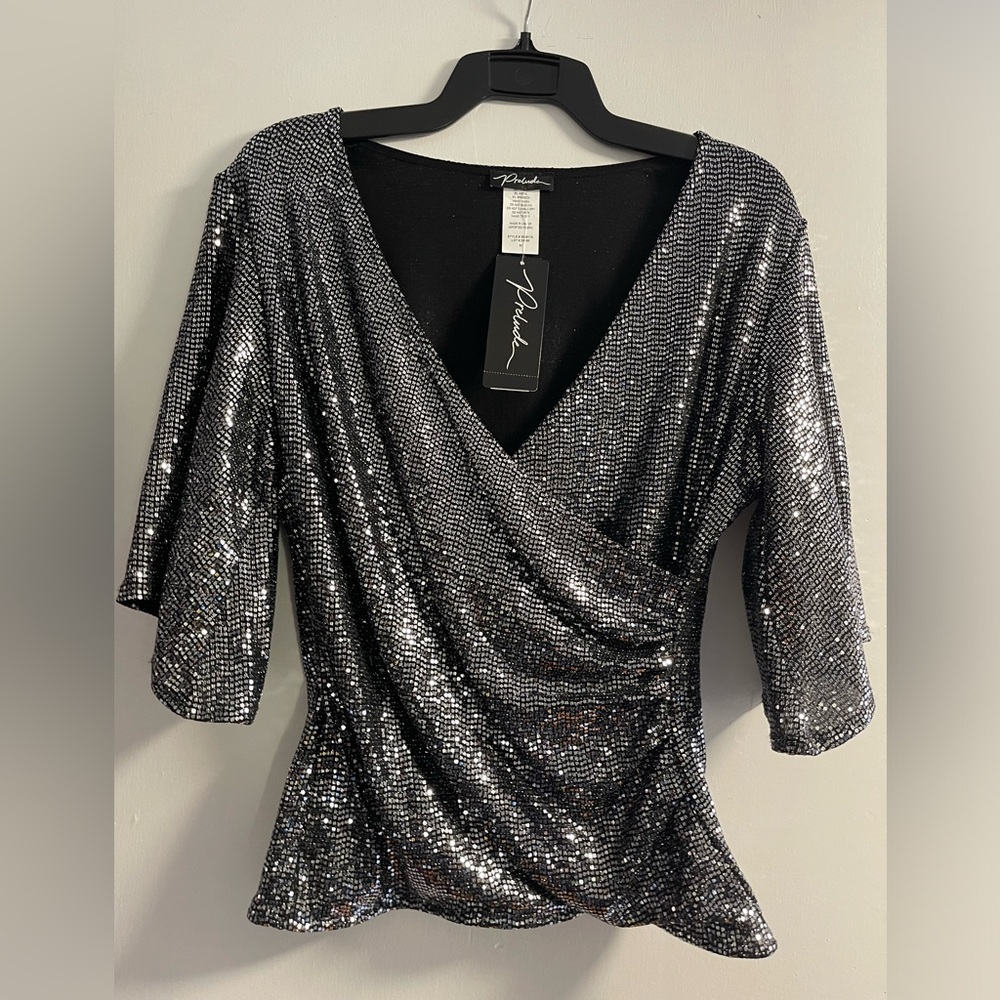 Women’s festive shirt, silver and black. Size M.